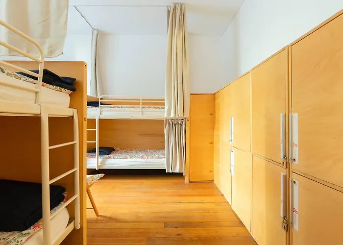 Porto Lounge Hostel & Guesthouse By Host Wise